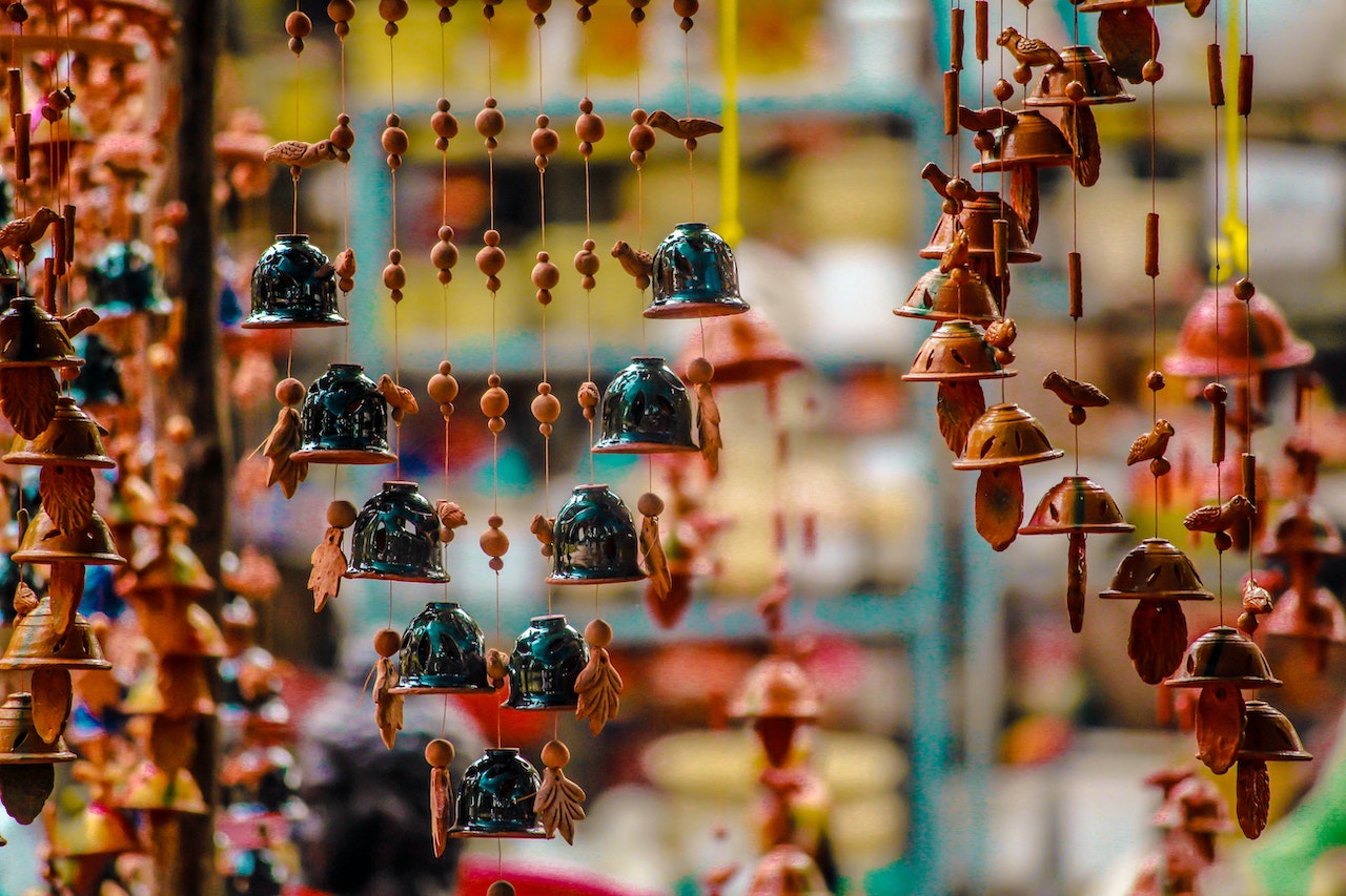Artful shopping: A guide to buying art supplies and tools
